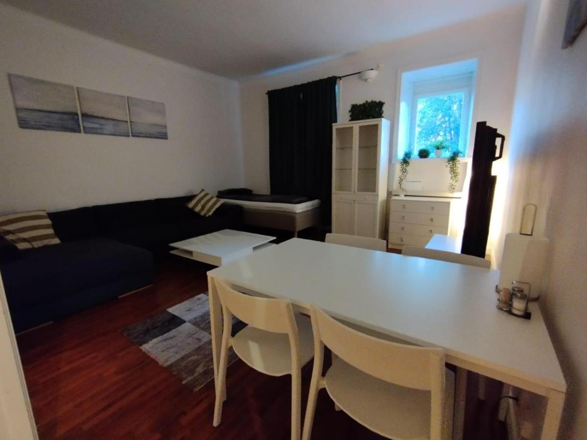 Furnished 58 M2 Restaurant In The Heart Of City ! Estocolmo Exterior foto